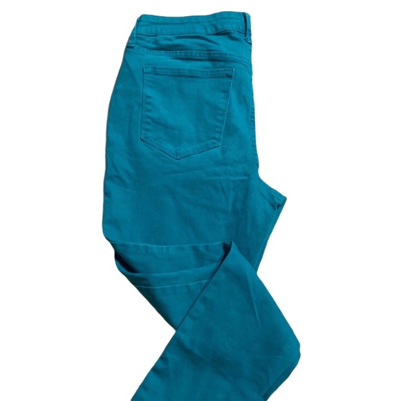 Old Navy Denim - 3/$25 Old Navy Blue Rockstar Jeans sz 14